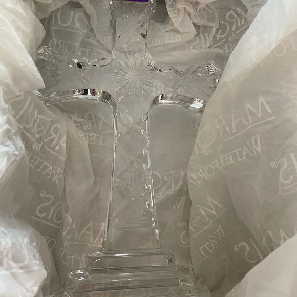 Marquis by Waterford crystal  Alter Cross NWOT - Picture 5 of 5